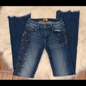 Driftwood embroidered jeans